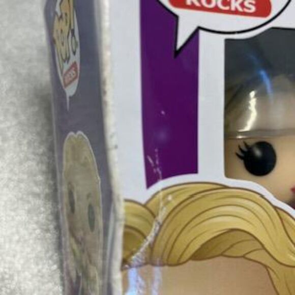 Britney Spears Salve 4 U metallic POP! Vinyl Figurine #98 Funko New Damaged Box - Picture 3 of 4